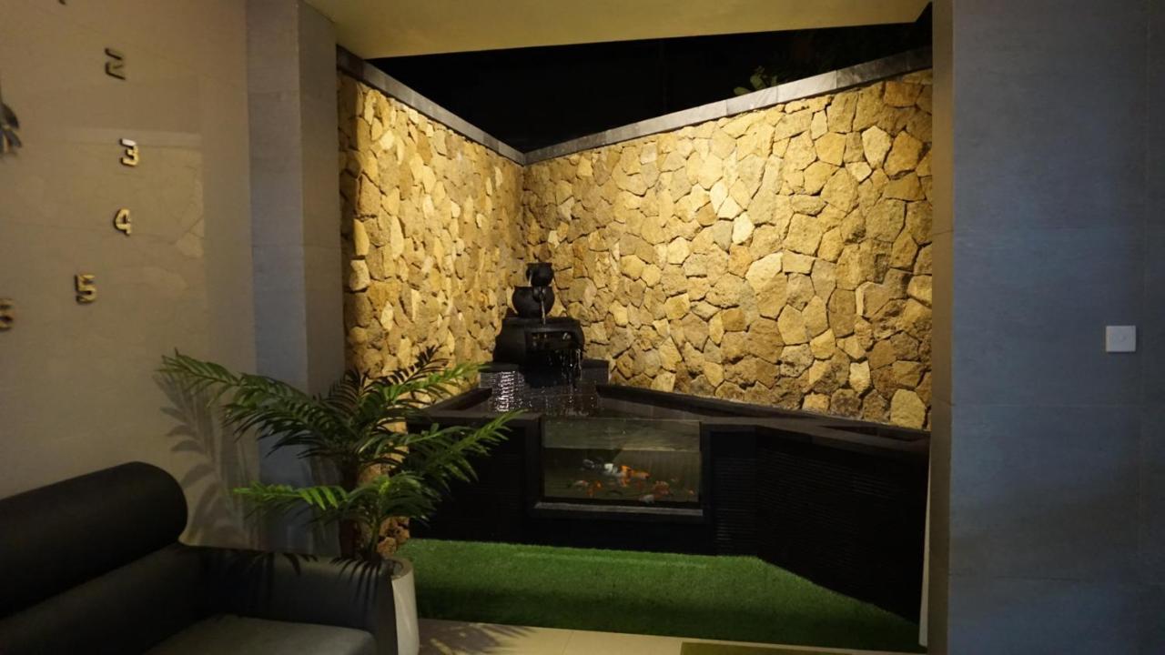 Indraprastha Residence Seminyak  Bagian luar foto